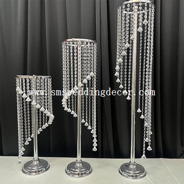 tall floral centerpiece stands
