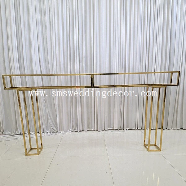 gold flower stands wedding