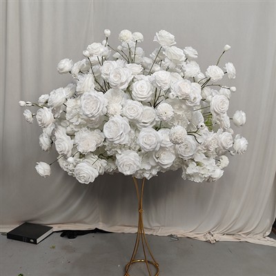 Кульки білої троянди