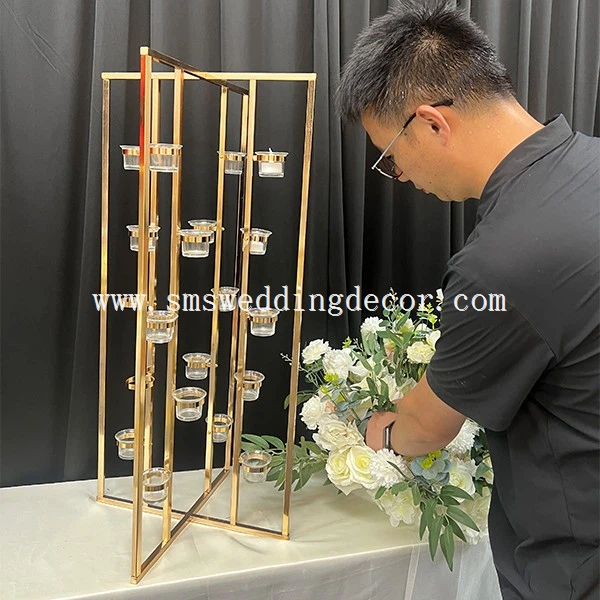 gold candle centerpiece wedding