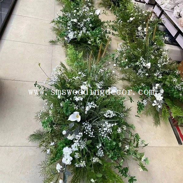 fake greenery for wedding